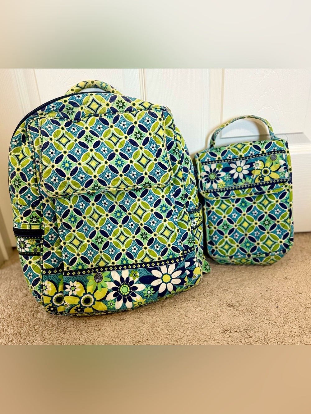 Retired Vera Bradley Daisy Daisy Geometrical Flowers Backpack & Lunch Box Set